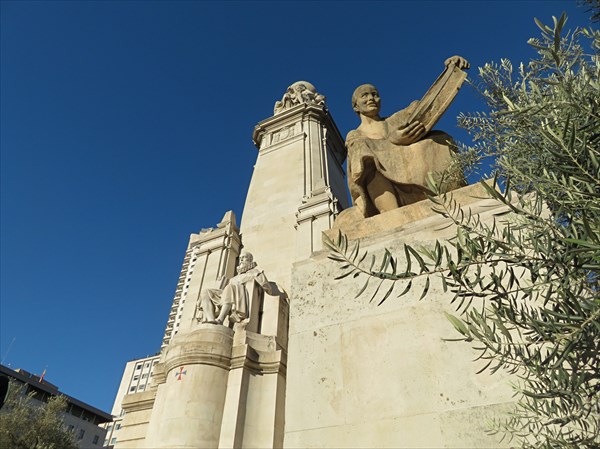 076-Памятник Сервантесу